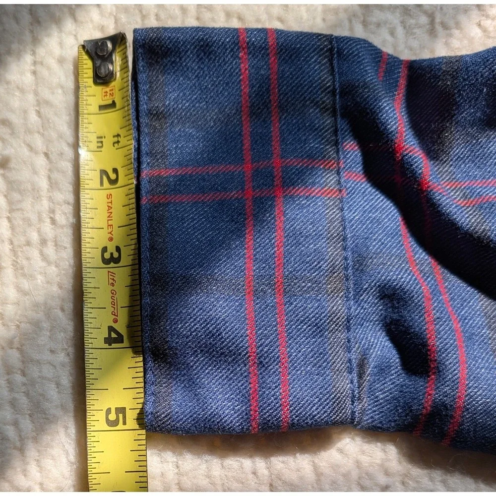Vintage Nike SB XL Skateboard Button Shirt Long Sleeve Red Blue Plaid Flannel